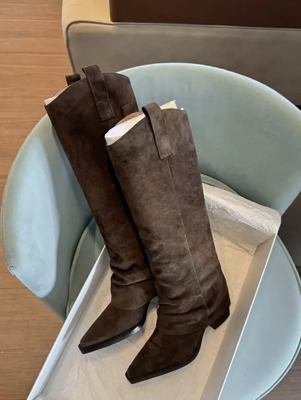 Trending Women's Tall Boots, Match Dresses in Summer; Brown Knee-high Rider Boot - Picture 5 of 16